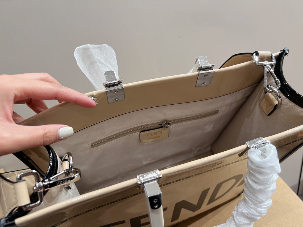 EN - Luxury Bags FEI 283