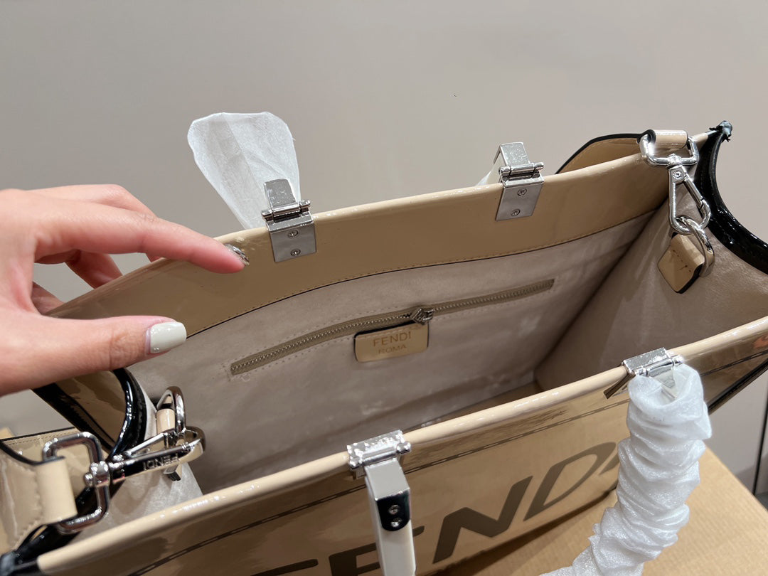 EN - Luxury Bags FEI 283