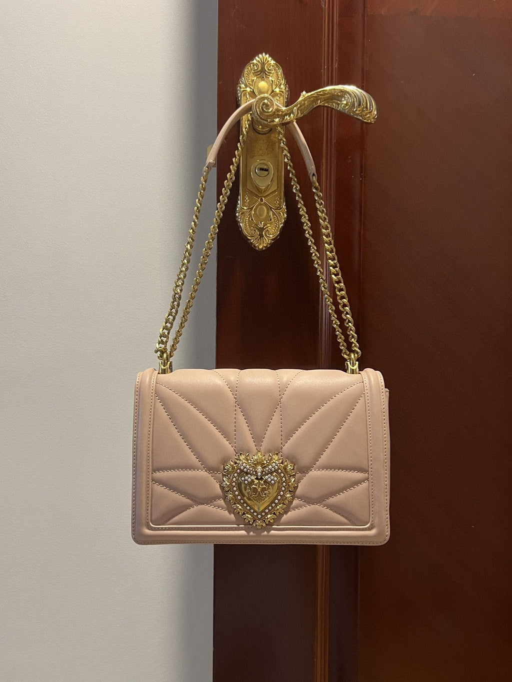 GLAMI Large Devotion Bag In Quilted Nappa Pale Pink For Women 10in/26cm GLAMI GLAMI6651AV96780412