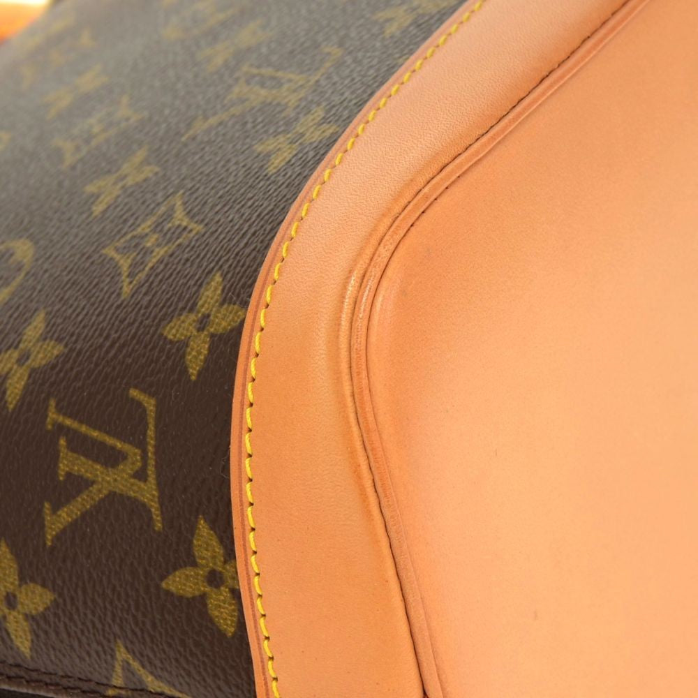 Louis Vuitto Alma Monogram Canvas Handbag