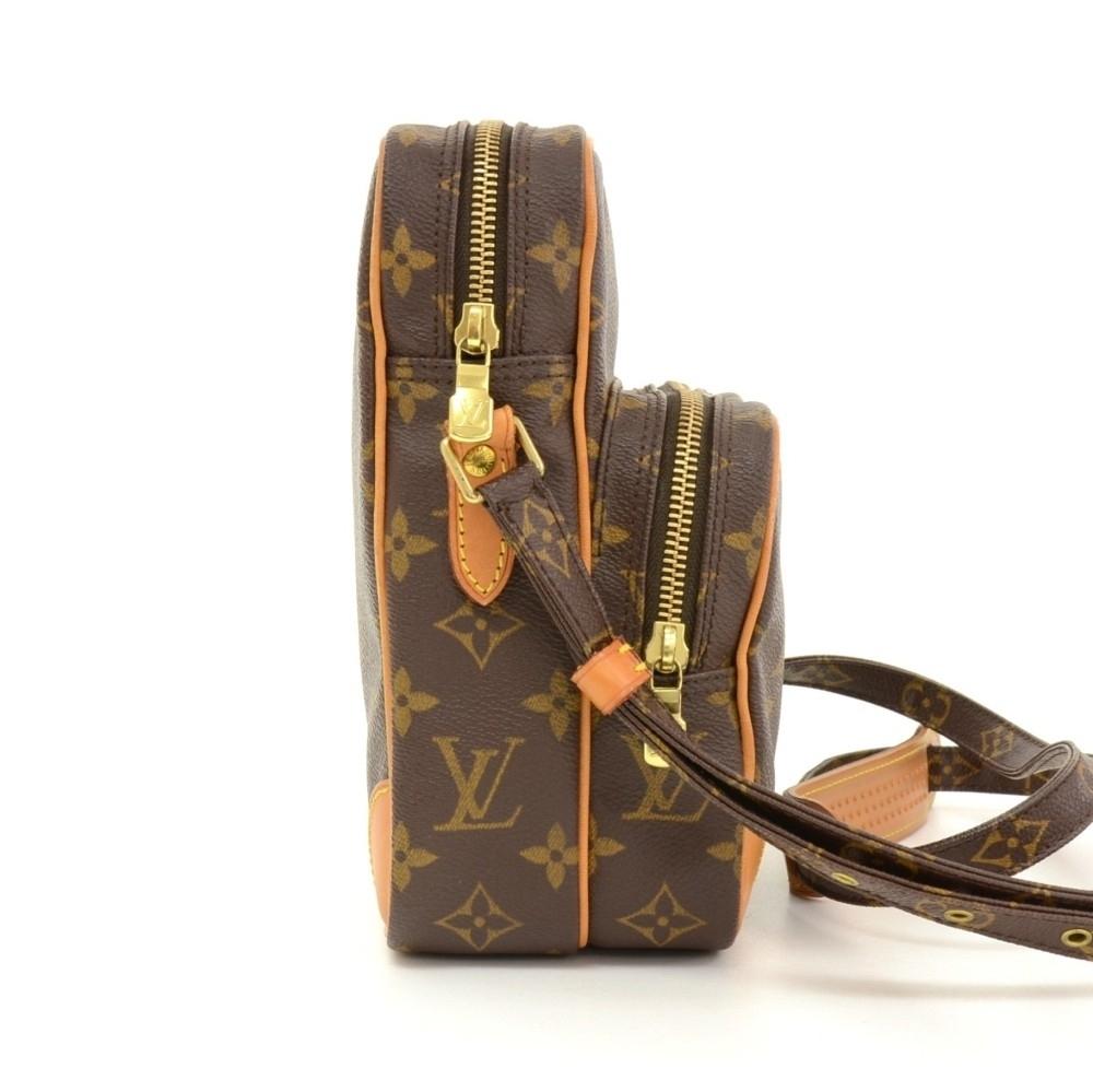 Louis Vuitto Amazone Monogram Canvas Messenger Bag