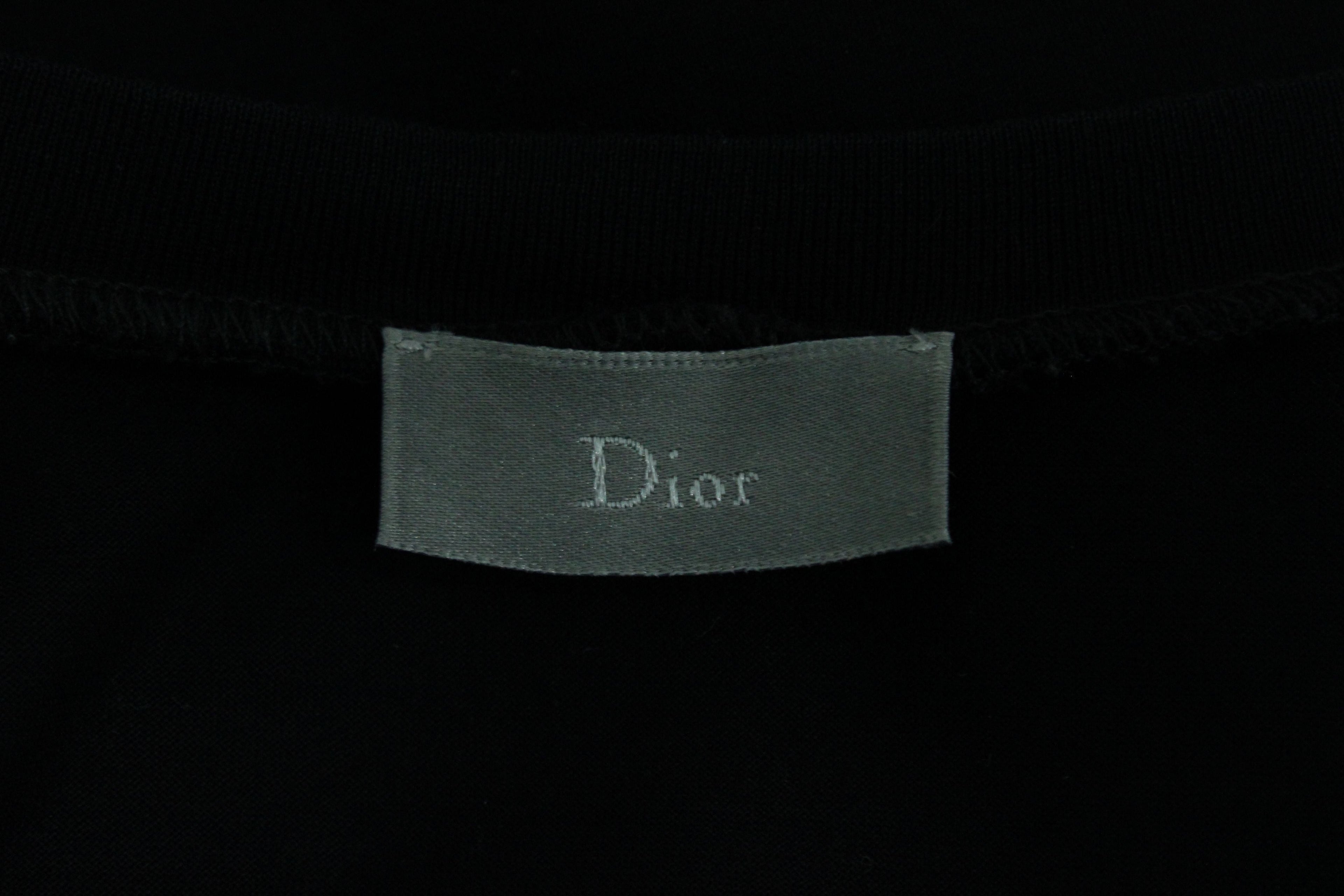 Dior Homme Bee Logo V-Neck T-Shirt in Black Cotton