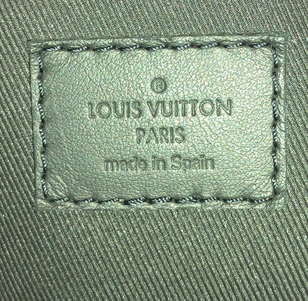 Louis Vuitton Aerogram Lock It Tote Leather