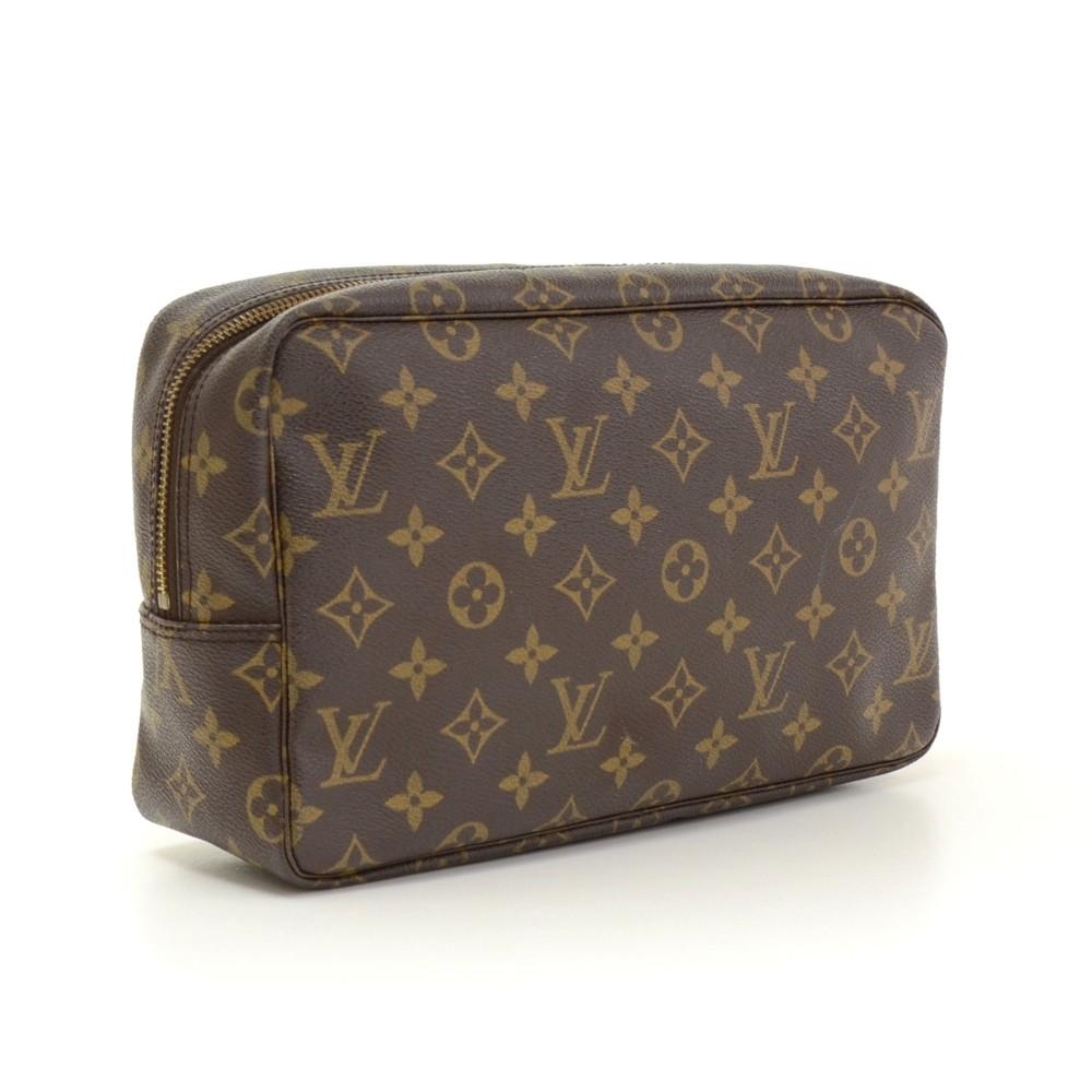 Louis Vuitto Trousse Toilette 28 Monogram Canvas Cosmetic Pouch