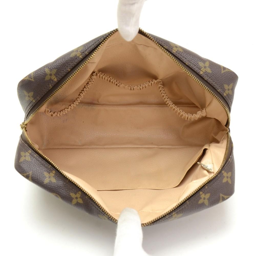 Louis Vuitto Trousse Toilette 28 Monogram Canvas Cosmetic Pouch