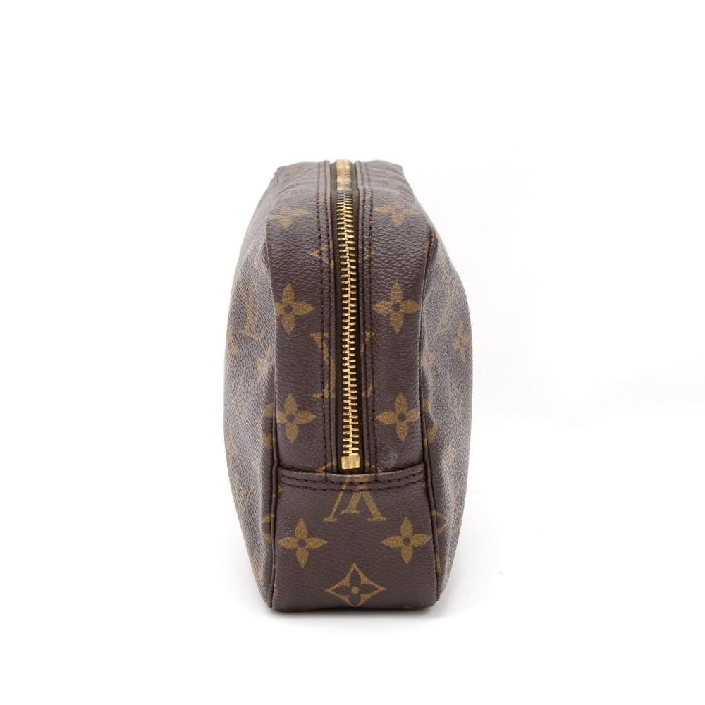Louis Vuitto Trousse Toilette 23 Monogram Canvas Cosmetic Pouch
