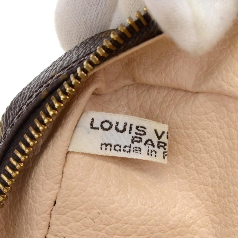 Louis Vuitto Trousse Toilette 23 Monogram Canvas Cosmetic Pouch