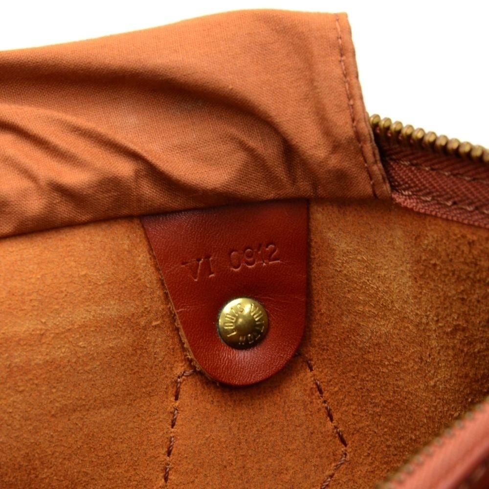 Louis Vuitto Speedy 30 Epi Leather Handbag