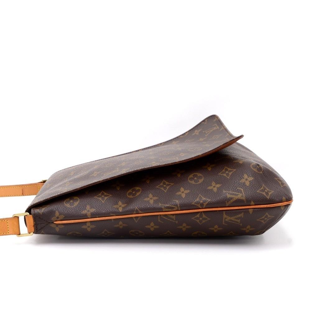 Louis Vuitto Large Musette Monogram Canvas Shoulder Bag