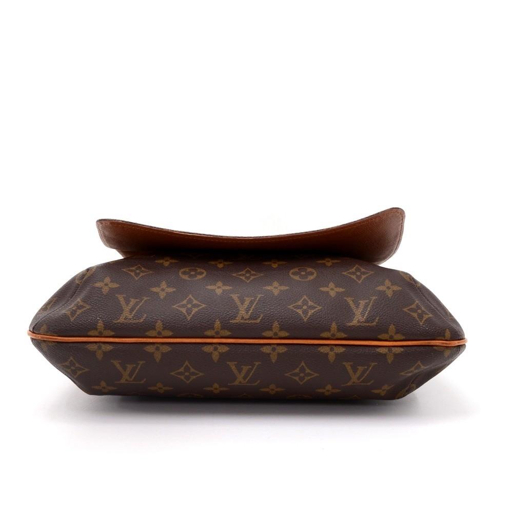 Louis Vuitto Large Musette Monogram Canvas Shoulder Bag