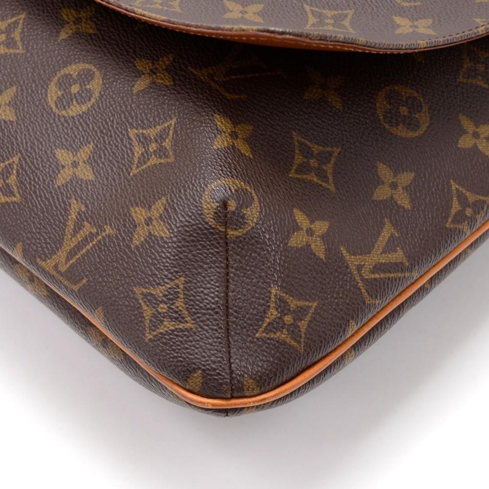 Louis Vuitto Large Musette Monogram Canvas Shoulder Bag