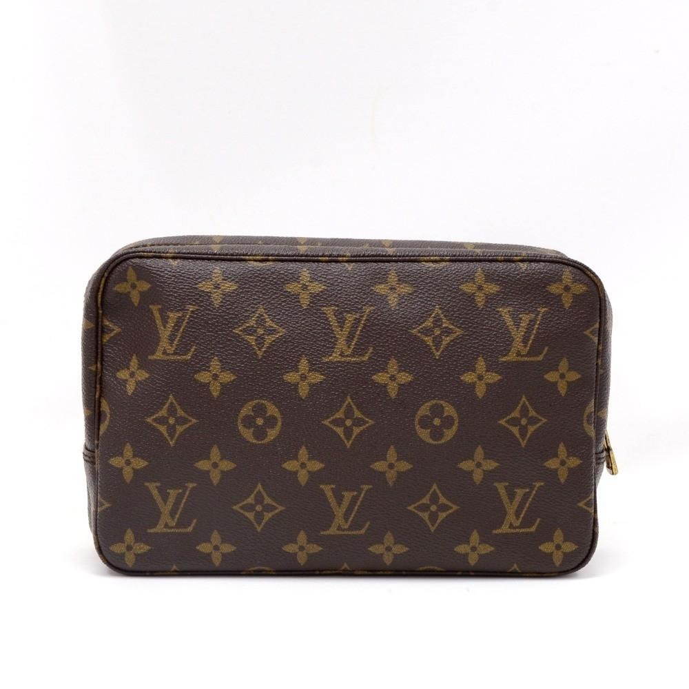 Louis Vuitto Trousse Toilette 23 Monogram Canvas Cosmetic Pouch