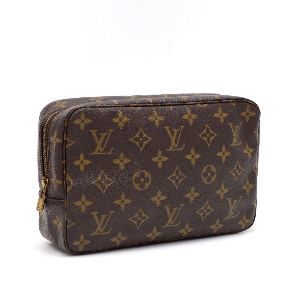 Louis Vuitto Trousse Toilette 23 Monogram Canvas Cosmetic Pouch
