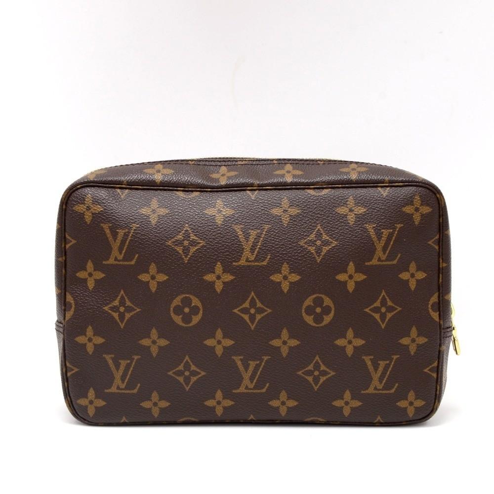 Louis Vuitto Trousse Toilette 23 Monogram Canvas Cosmetic Pouch