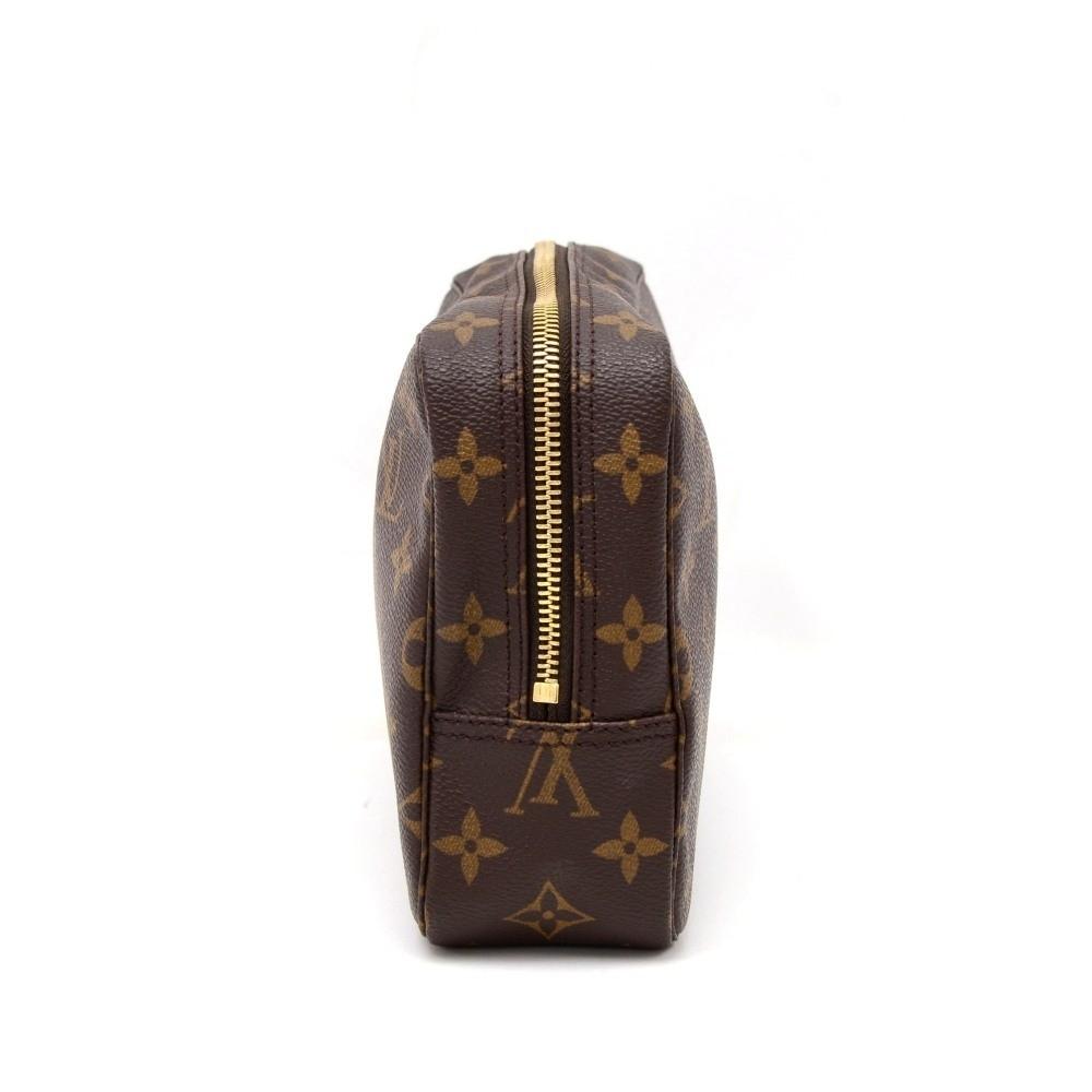 Louis Vuitto Trousse Toilette 23 Monogram Canvas Cosmetic Pouch