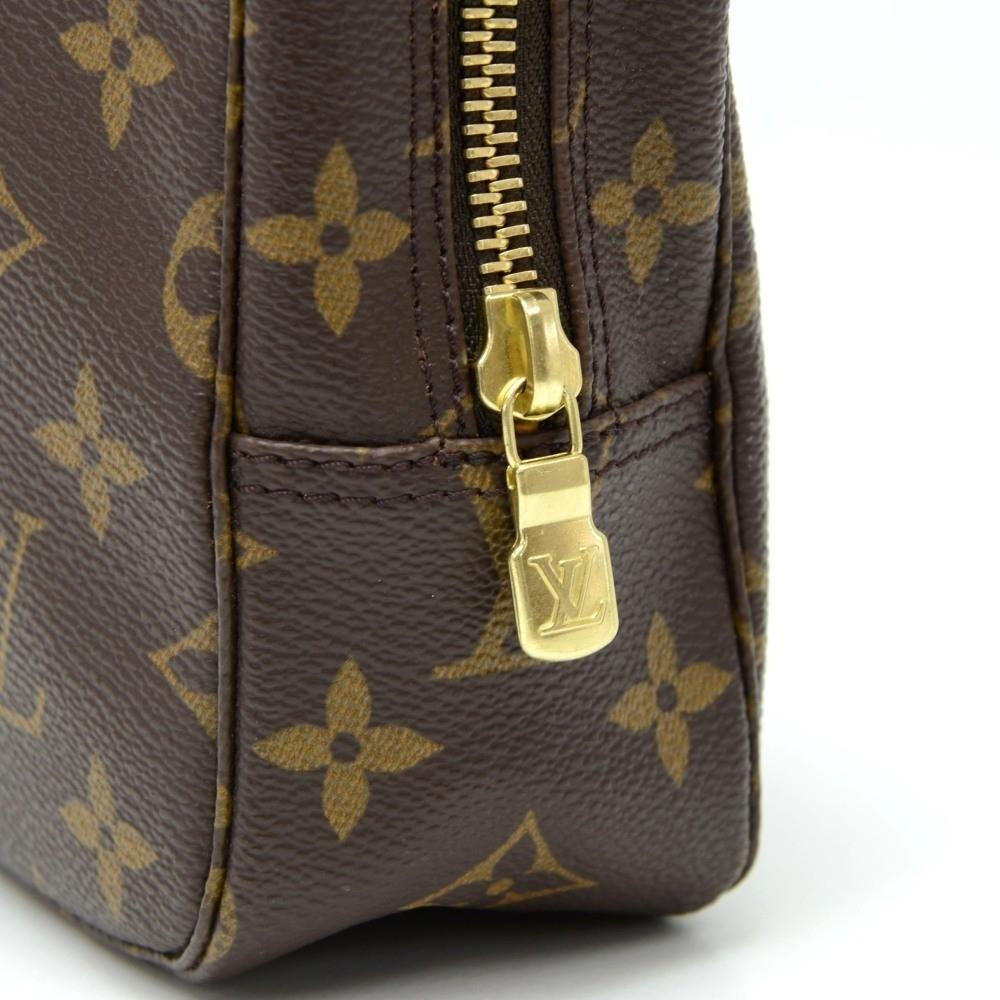 Louis Vuitto Trousse Toilette 23 Monogram Canvas Cosmetic Pouch