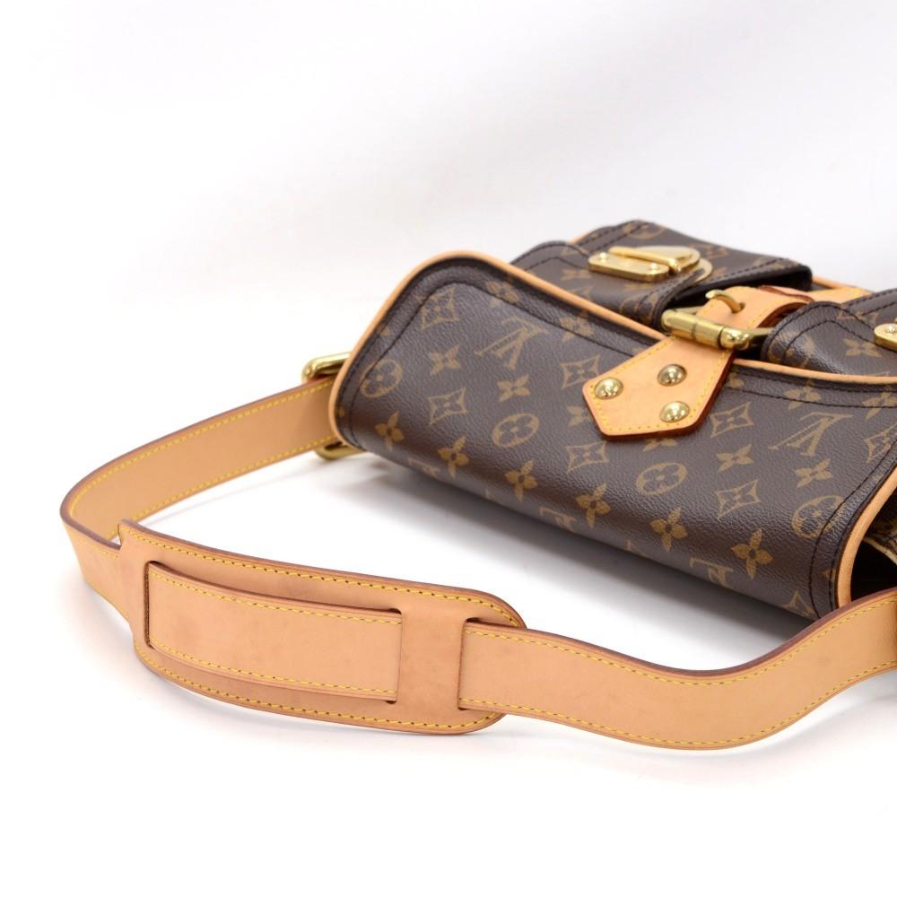 Louis Vuitto Hudson Monogram Canvas Handbag