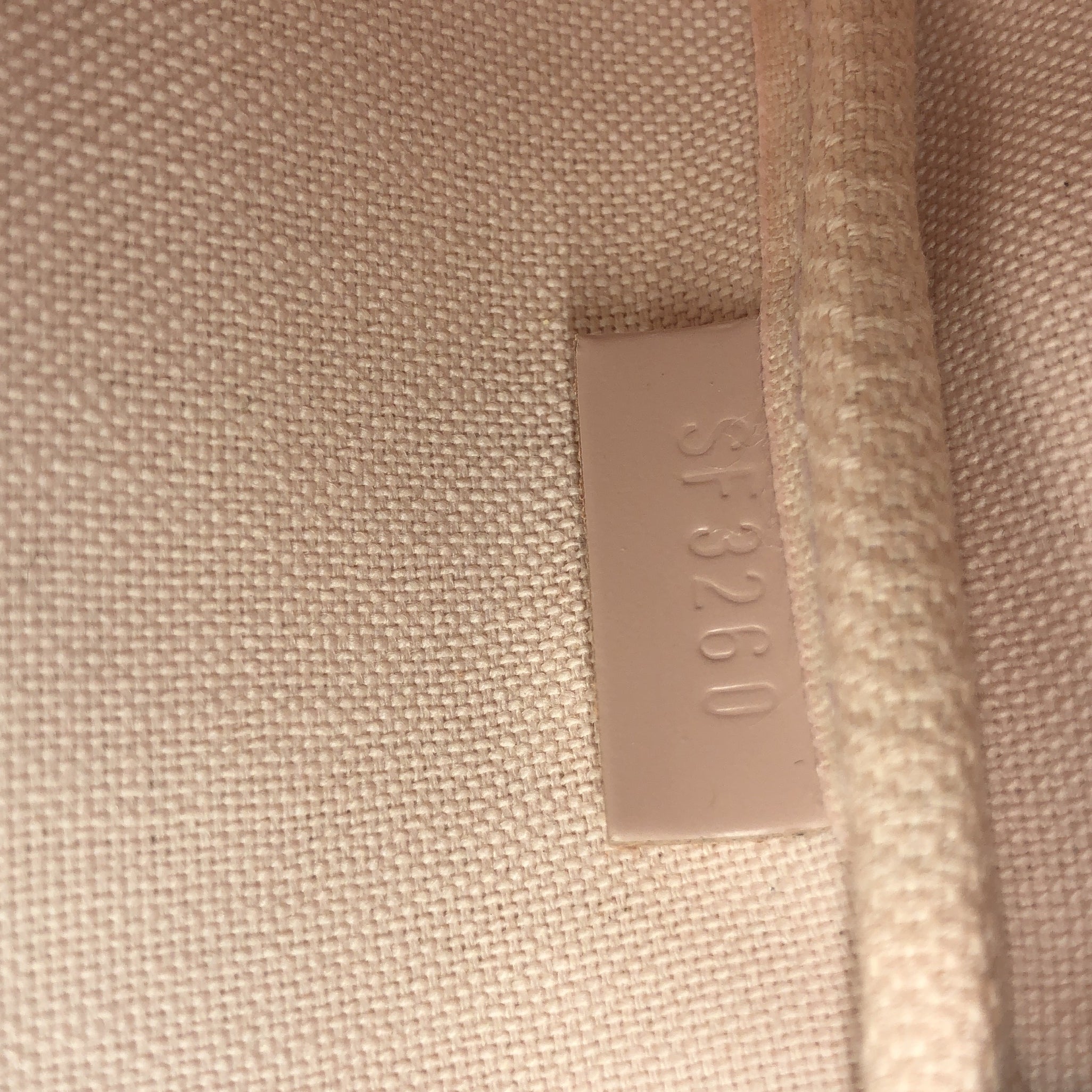 Louis Vuitton Pochette Accessoires Limited Edition Vivienne Xmas Damier Mini