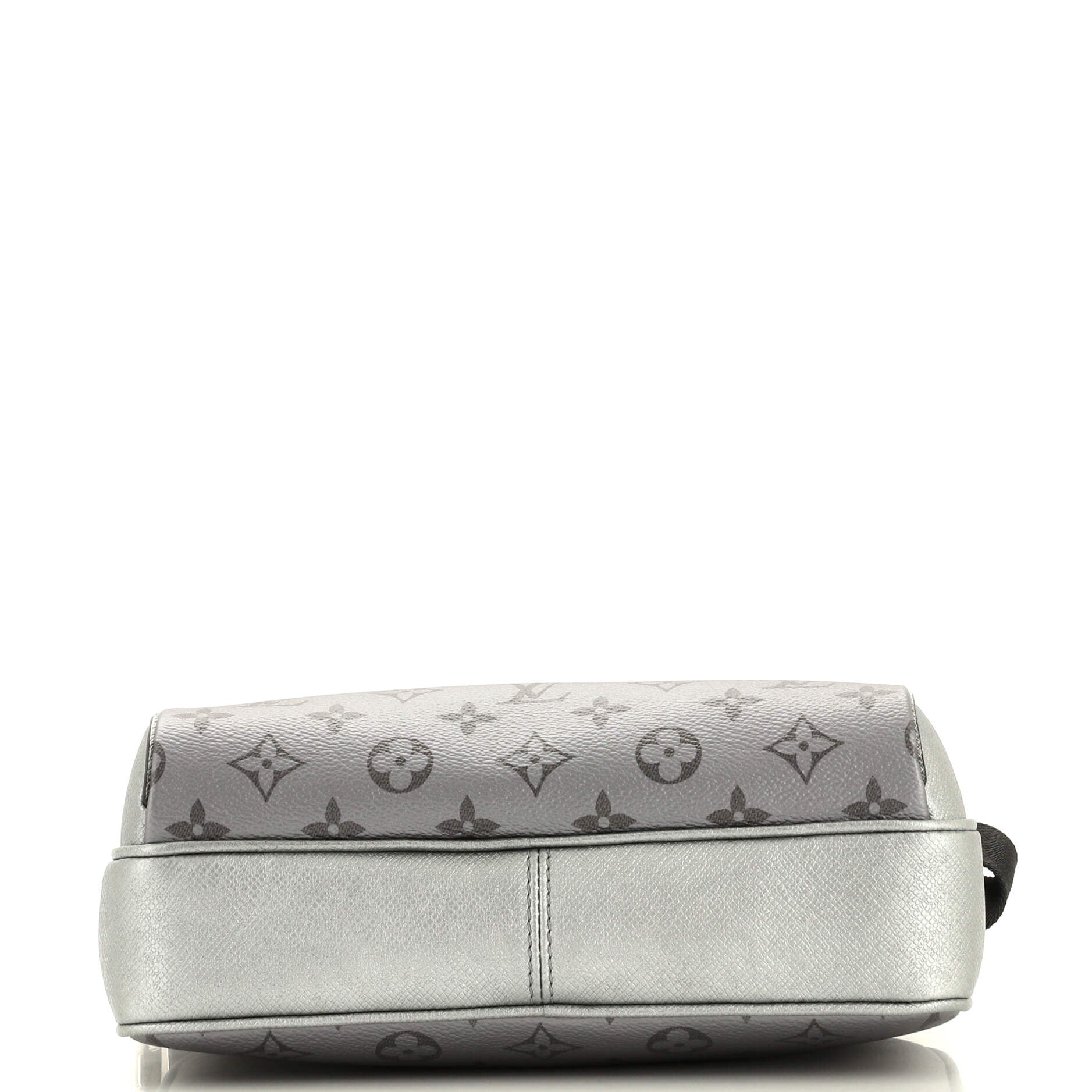 Louis Vuitton Outdoor Messenger Bag Monogram Taigarama