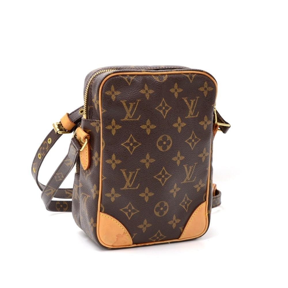 Louis Vuitto Amazone Monogram Canvas Messenger Bag