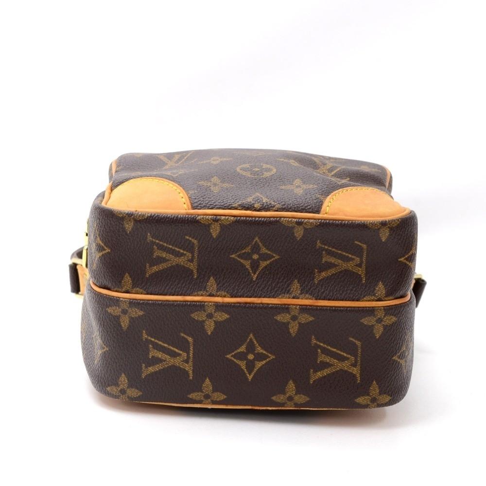Louis Vuitto Amazone Monogram Canvas Messenger Bag