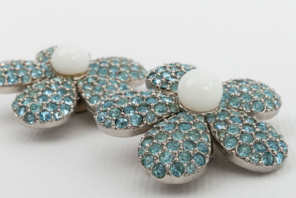 Boucles d'oreilles fleurs Yves Saint Laurent