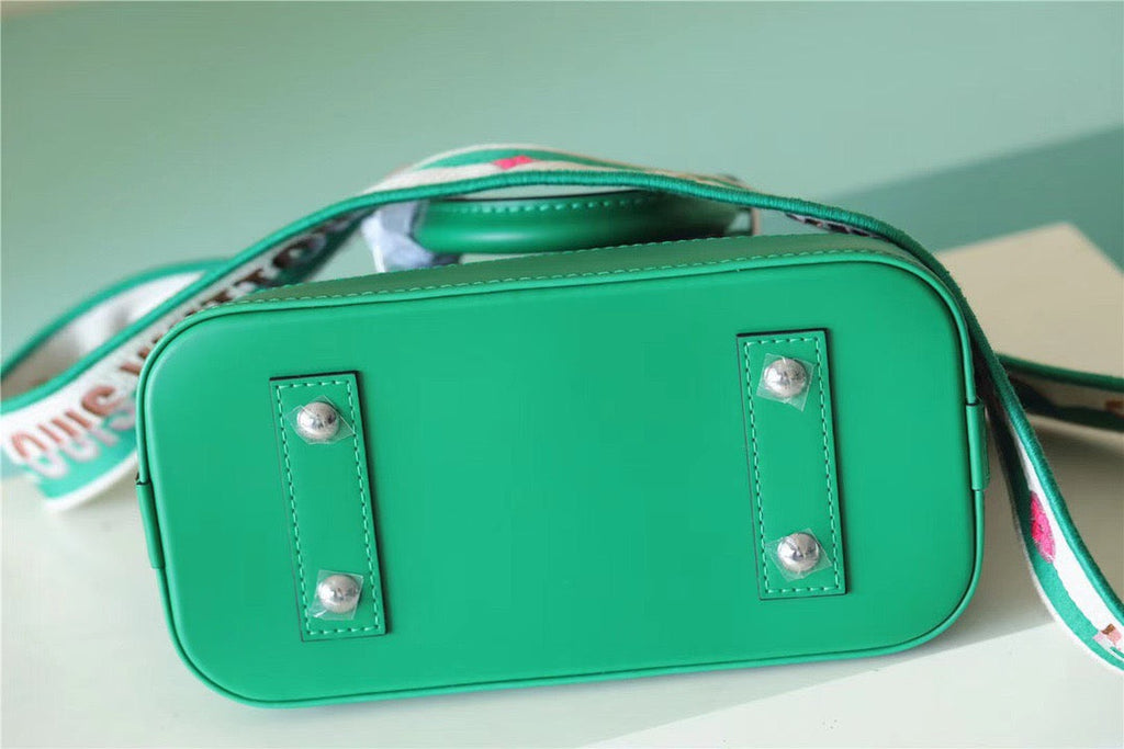 LV Alma GLAMI Epi Green For Women,  Shoulder And Crossbody Bags 23.5cm/9.3in LV