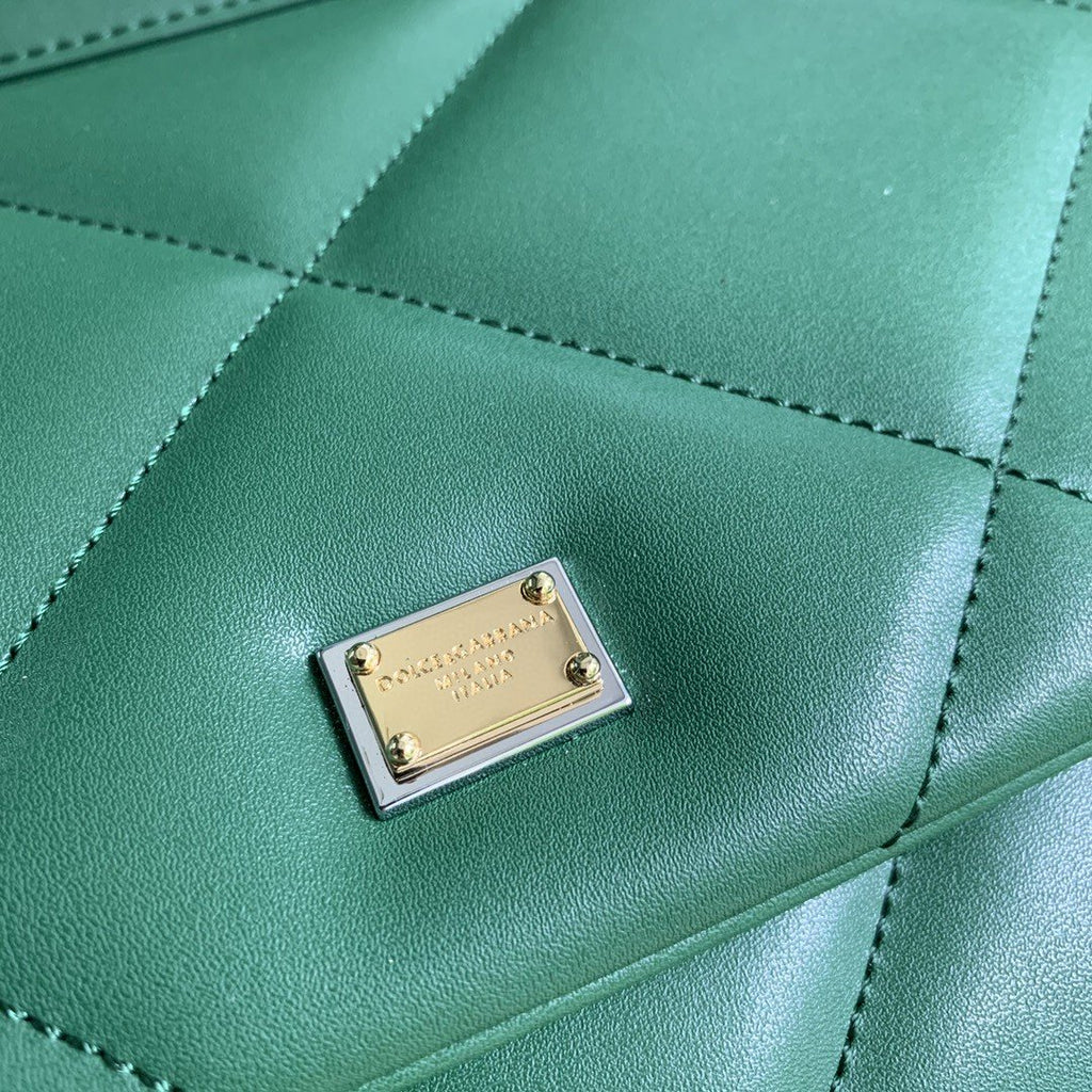 GLAMI MeGLAMIum Sicily Bag In Quilted Green For Women 10.2in/26cm GLAMI