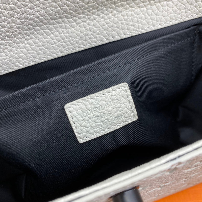 LOV2 Bags - Luxurious Bags  1892