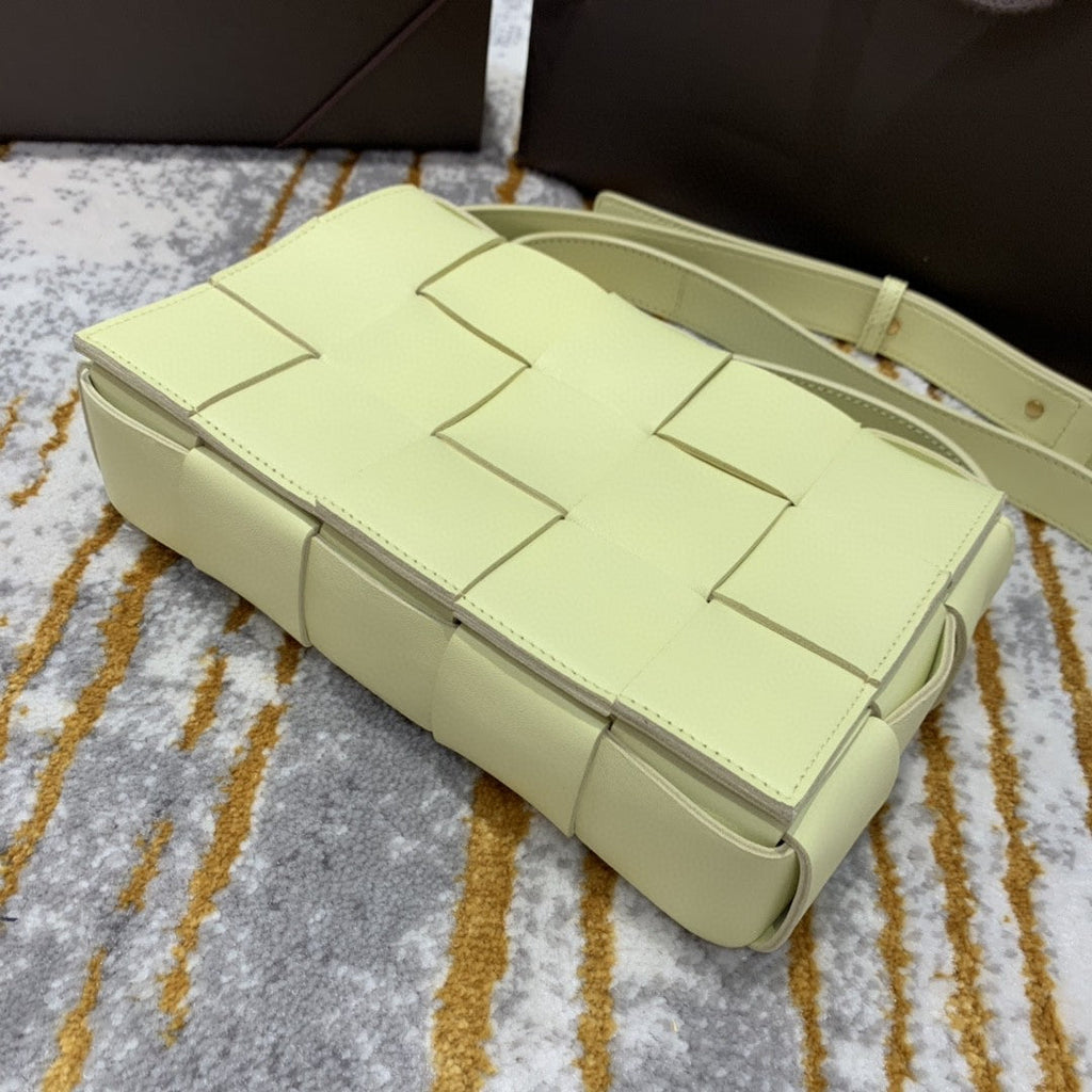 GLAMI Cassette Bag For Women 9.1in/23cm In Light Yellow