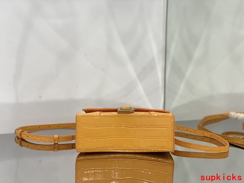 Glami- - BG Hourglass Bags - 136