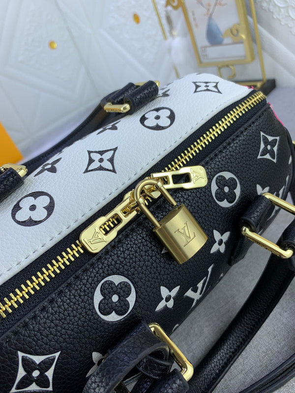 Satchel Bags - VL2 Bags - 1064