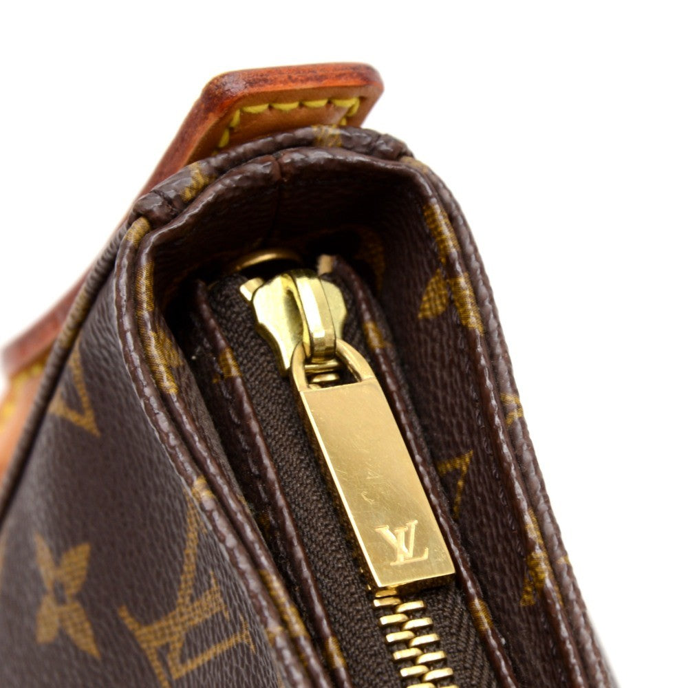 Louis Vuitto Looping MM Monogram Canvas Handbag