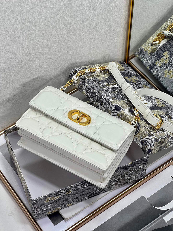 ELE - Dir Bags - 391