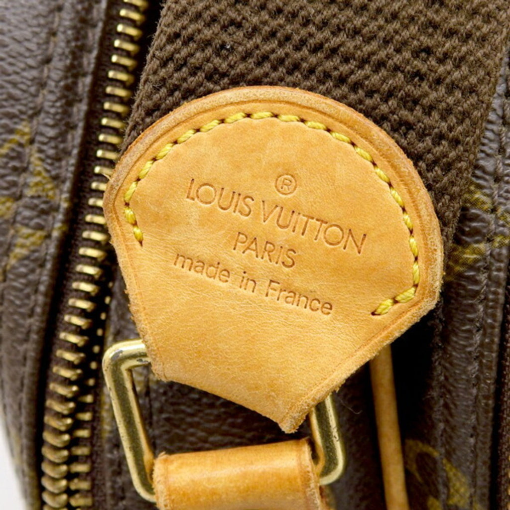 Louis Vuitton Reporter  Canvas Shoulder Bag ()