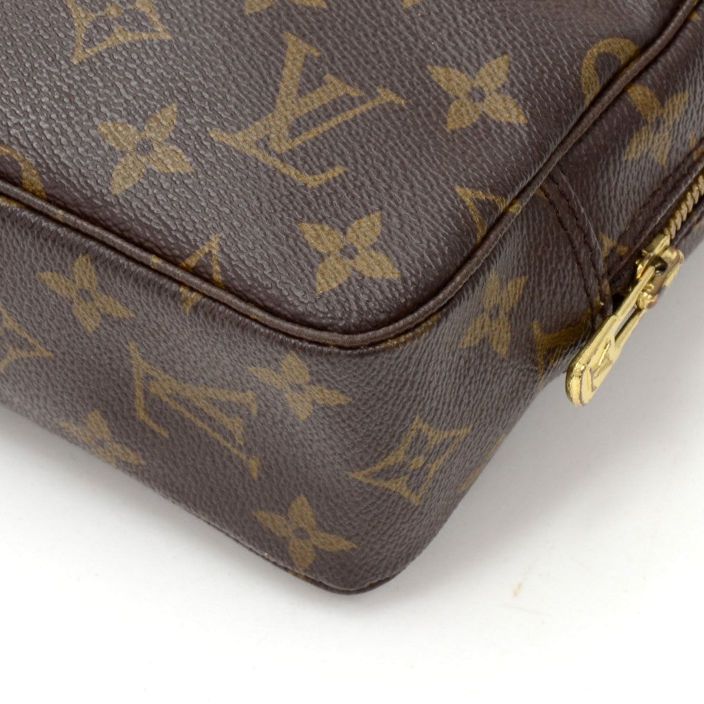 Louis Vuitto Trousse Toilette 23 Monogram Canvas Cosmetic Pouch
