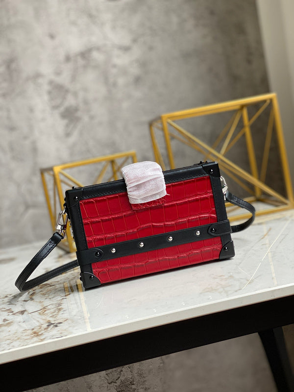 LOV2 Bags - Luxurious Bags  1668