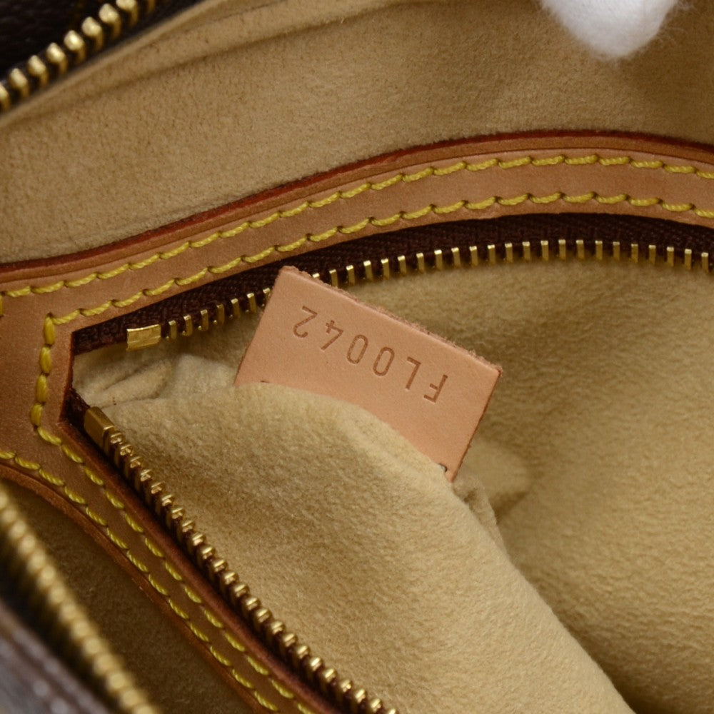 Louis Vuitto Looping MM Monogram Canvas Handbag