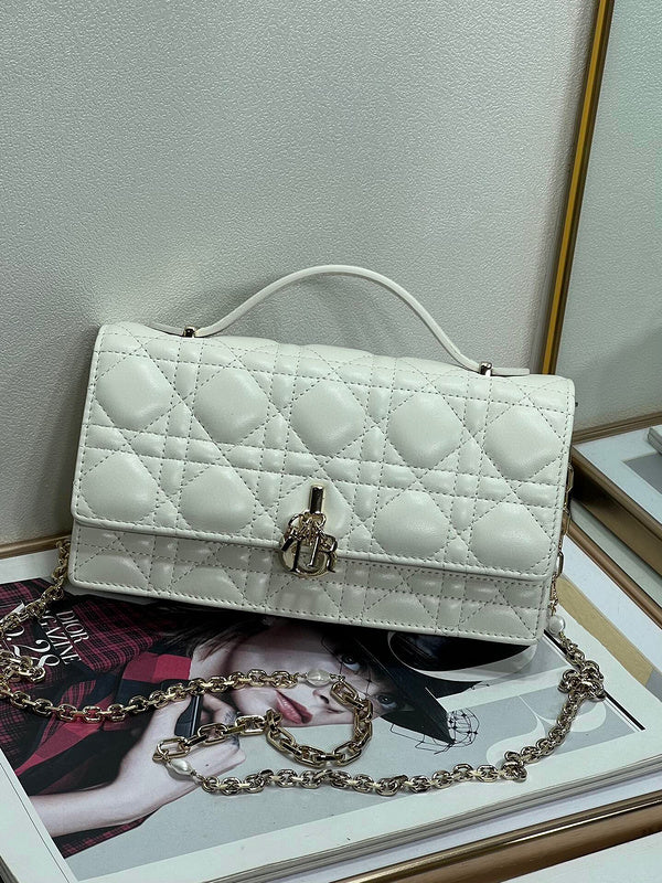 ELE - Dir Bags - 310