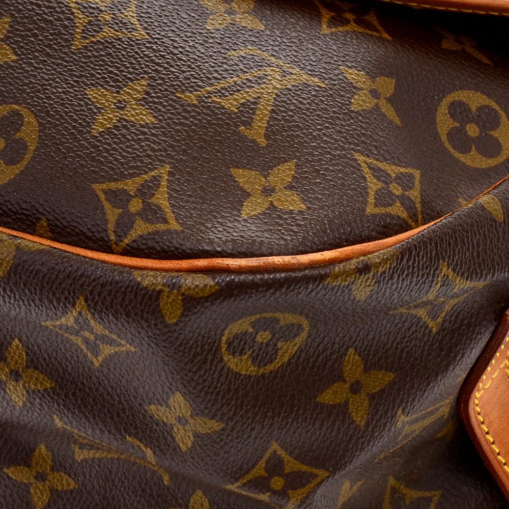 Louis Vuitto Saumur 35 Monogram Canvas Shoulder Bag