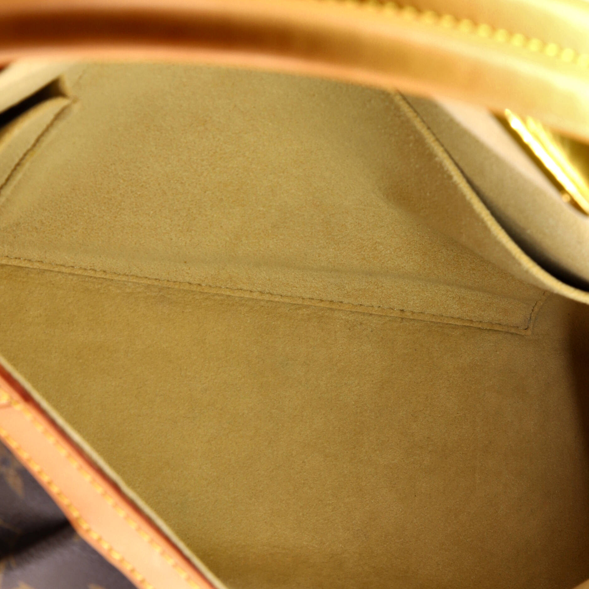 Louis Vuitton Beverly Handbag Monogram Canvas MM