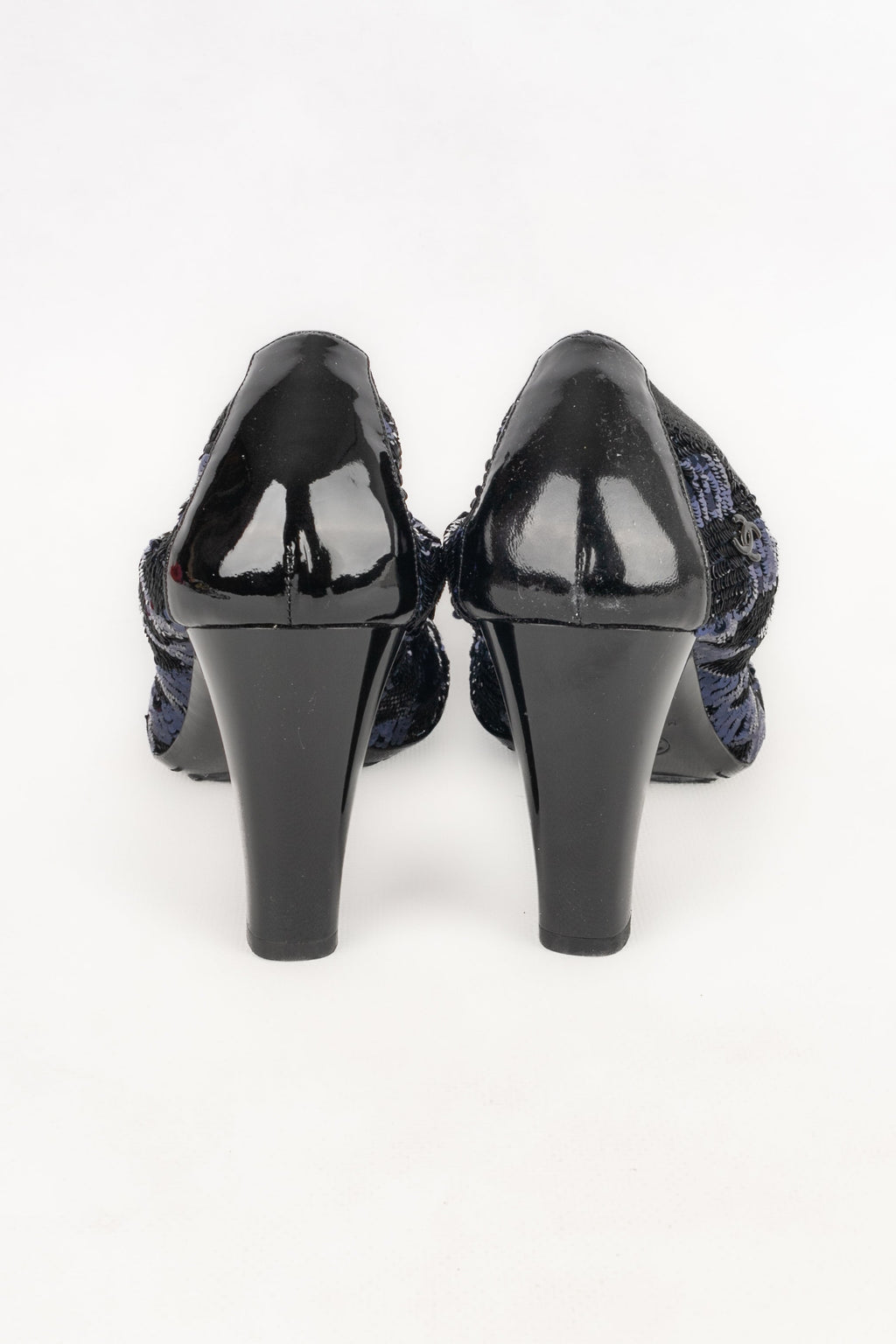 Escarpins bleus Chanel