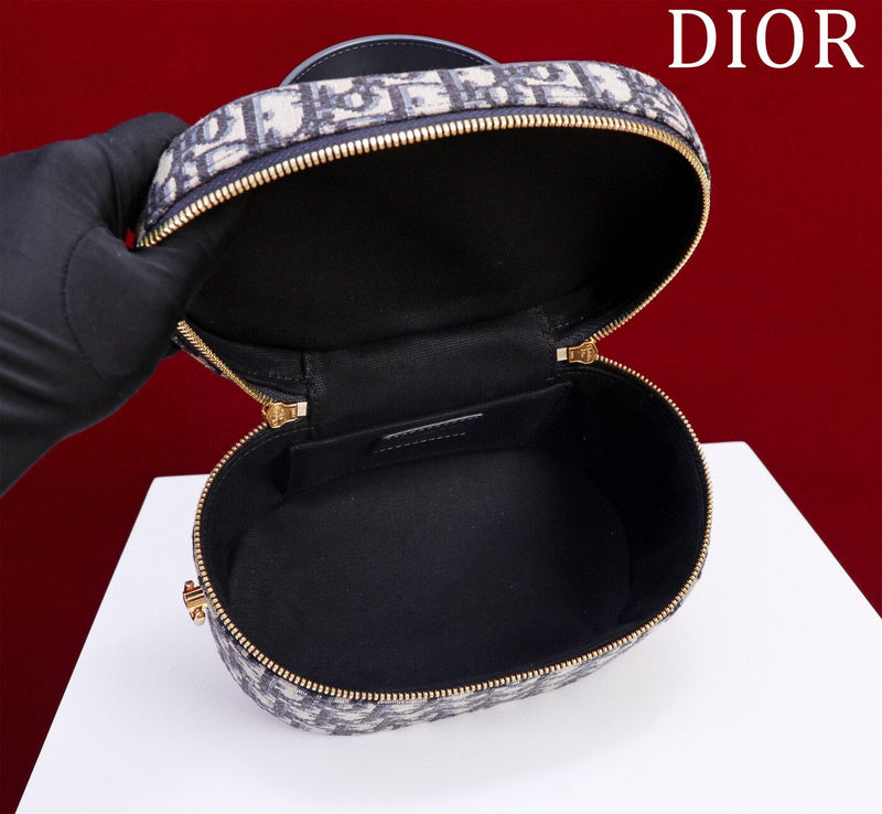 ELE - Dir Bags - 152