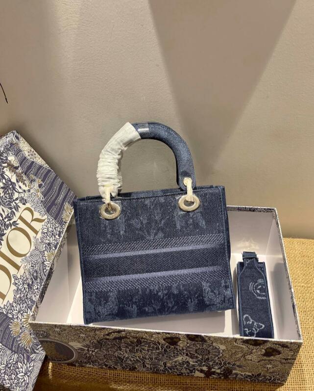 SAMCC - DOR Bags - 276