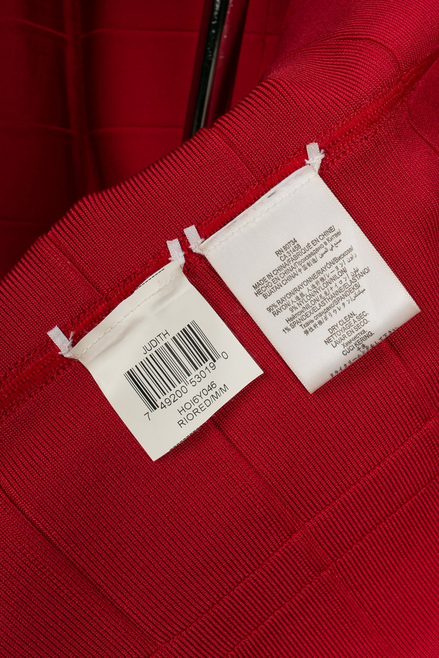Robe rouge HervÃƒÆ’Ã‚Â© LÃƒÆ’Ã‚Â©ger