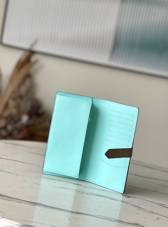 SAMC - Mix Wallets - 188