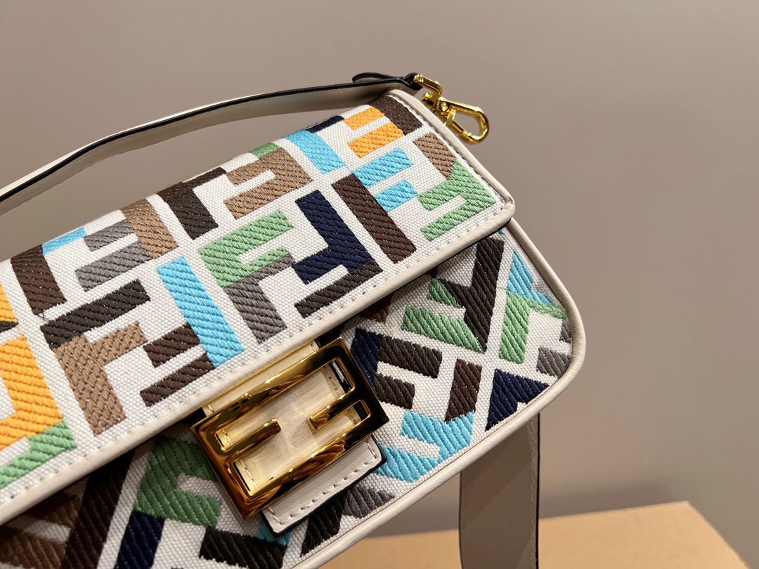EN - Luxury Bags FEI 294
