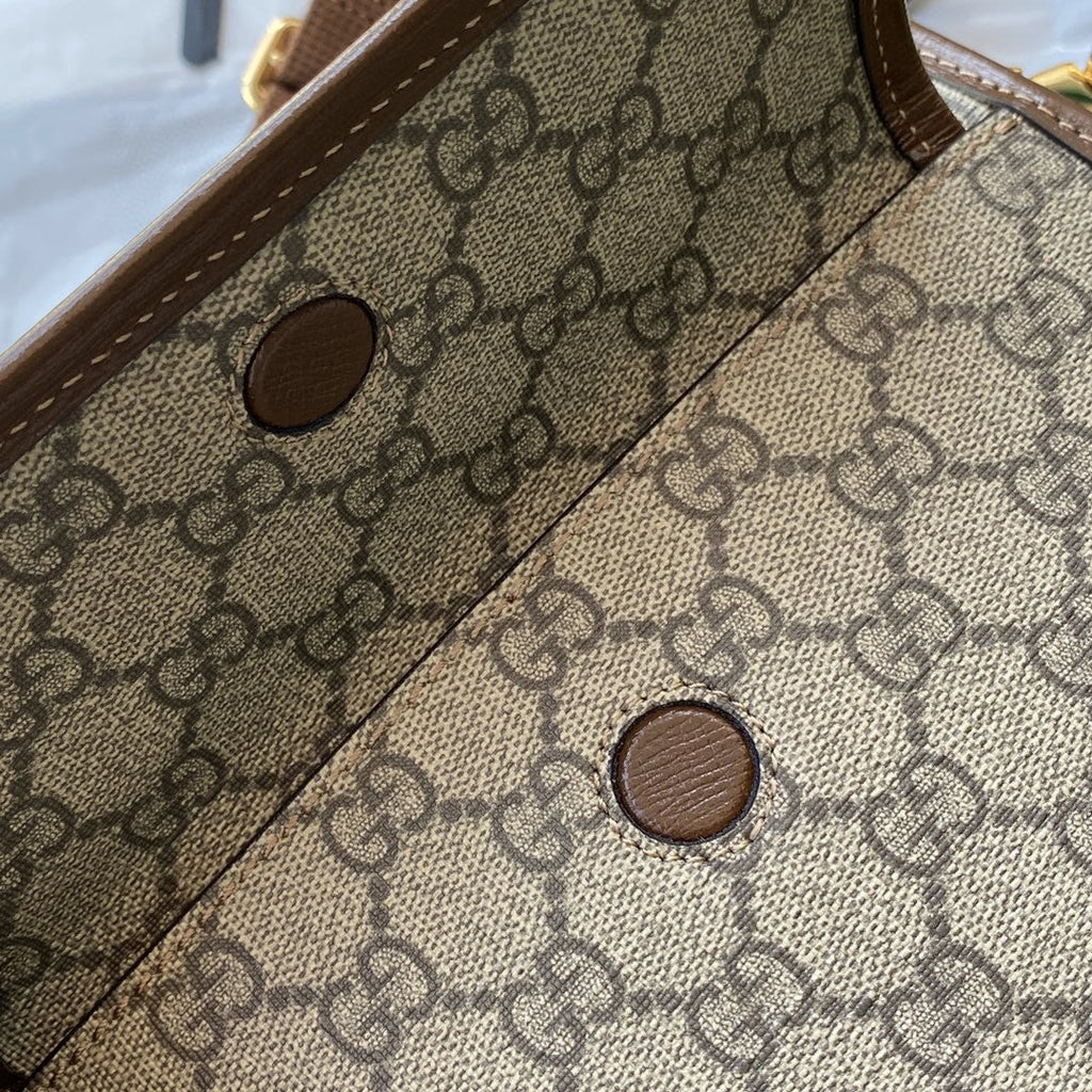 gg Messenger Bag With Interlocking G Beige/Ebony gg Supreme Canvas For Men 8.3in/21cm gg