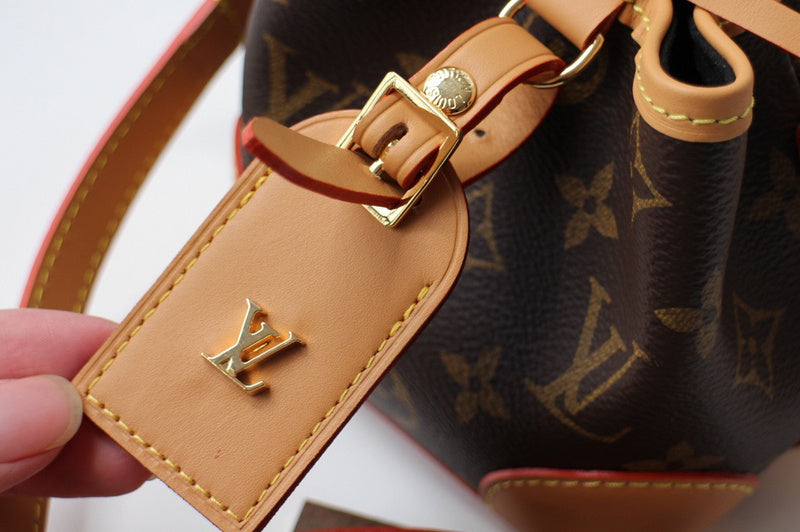 LOV2 Bags - Luxurious Bags  1587