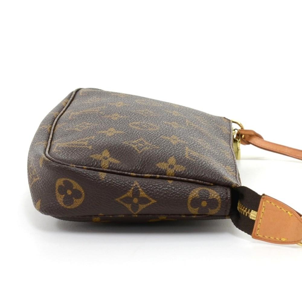 Louis Vuitto Pochette Accessoires Monogram Canvas Evening Bag